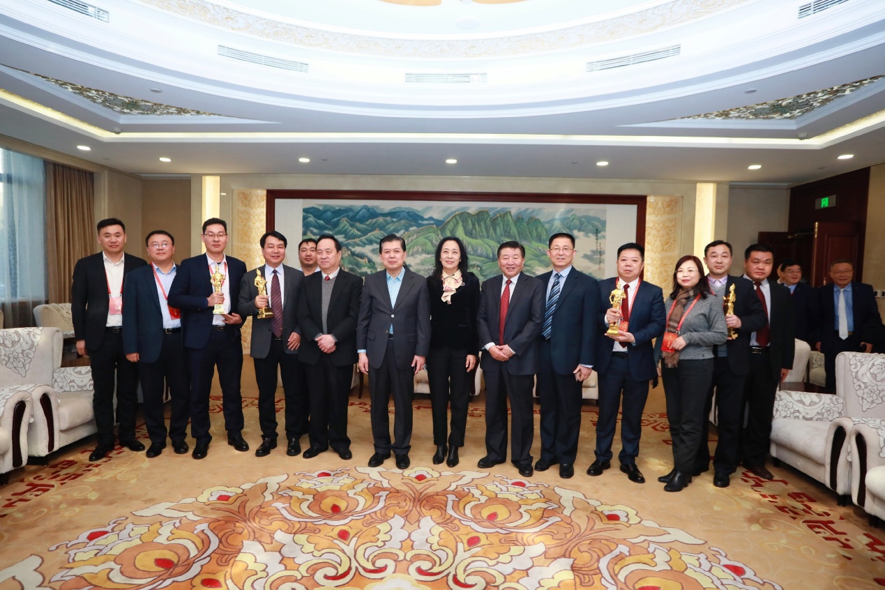 1576045752245668.jpg 7.jpg